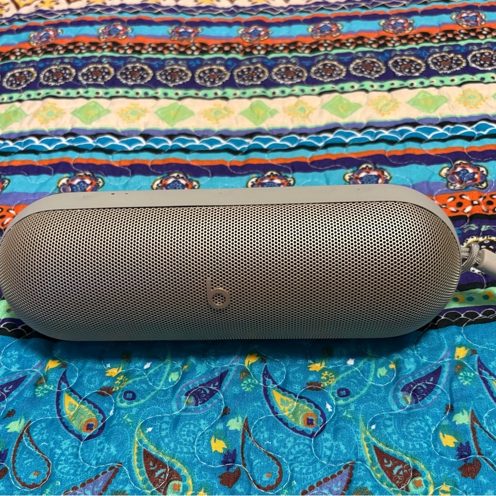 Beats Pill Champagne Gold Portable Bluetooth Speaker